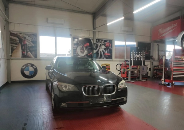 BMW Seria 7 cena 32000 przebieg: 264000, rok produkcji 2011 z Barlinek małe 352